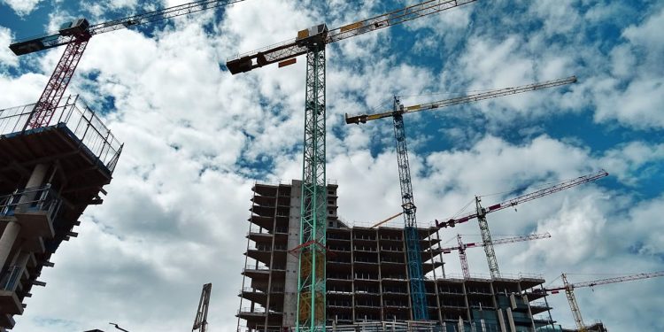 Building the Future: How Emerging Technologies are Transforming the Construction Industry