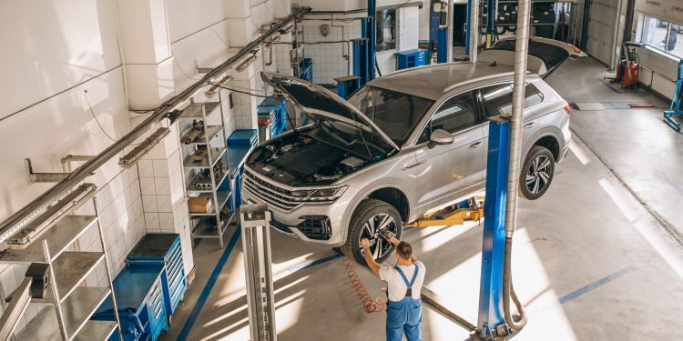 What are the benefits of regular auto repair?