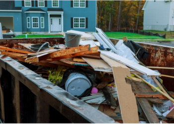 Expert Guide to Storm Damage Restoration Services: Protecting Your Home after Nature’s Fury