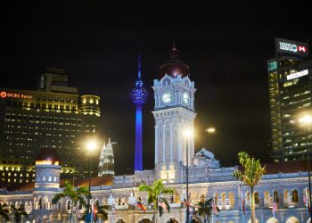 Exploring the Vibrant Nightlife of Baku, Azerbaijan