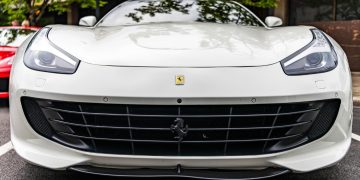 How to Remove Paint Protection Film from Car in Dubai?